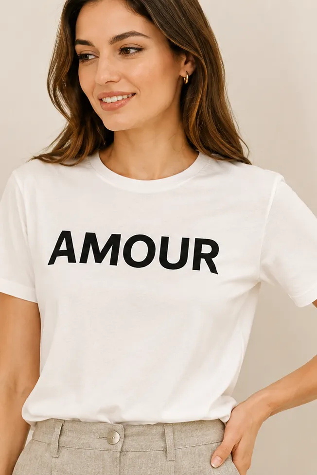 Camisetas y tops de mujer cómodos y combinables en Modas Sueños